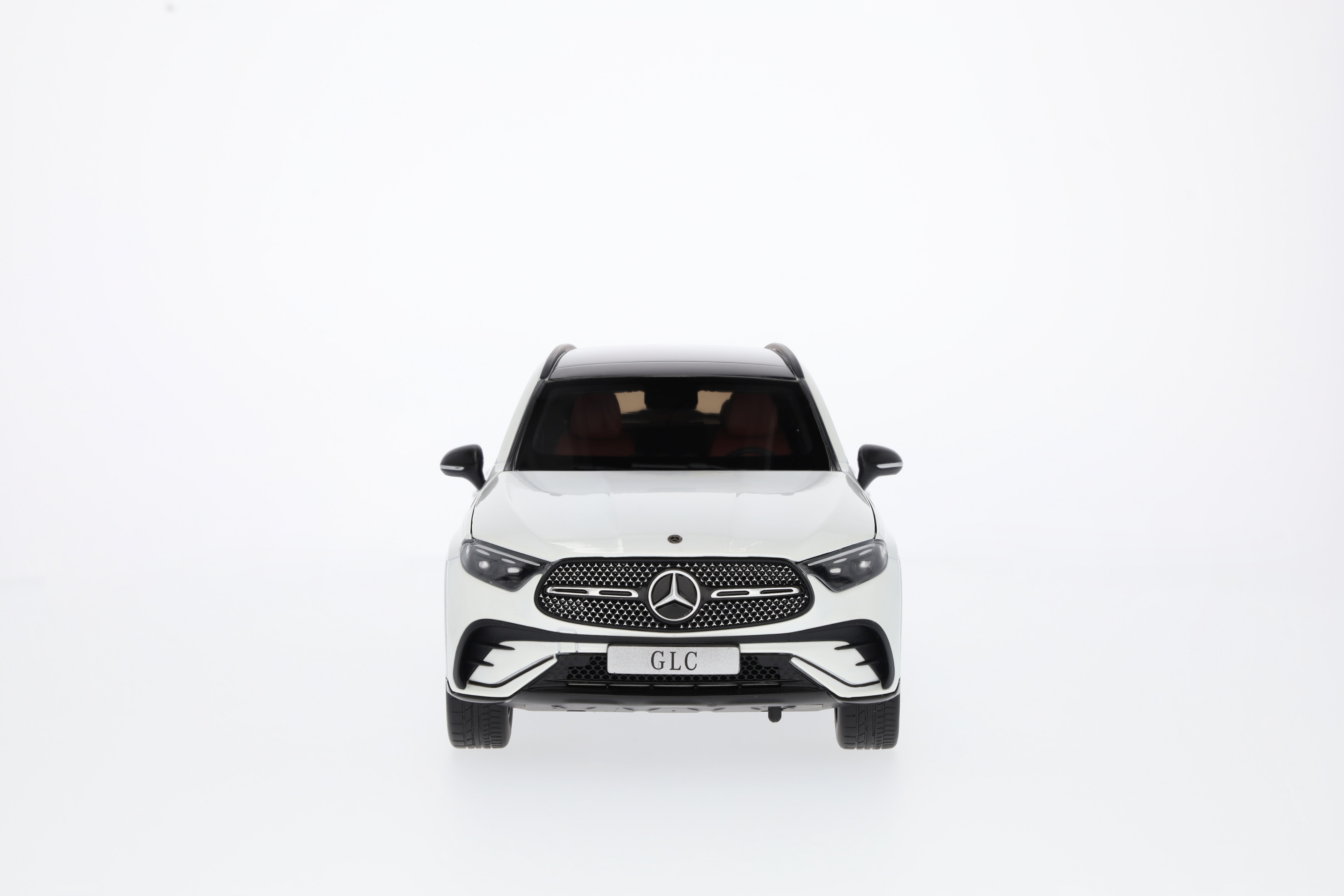GLC, AMG Line, X254 - Bianco opalite lucente MANUFAKTUR, iScale, 1:18