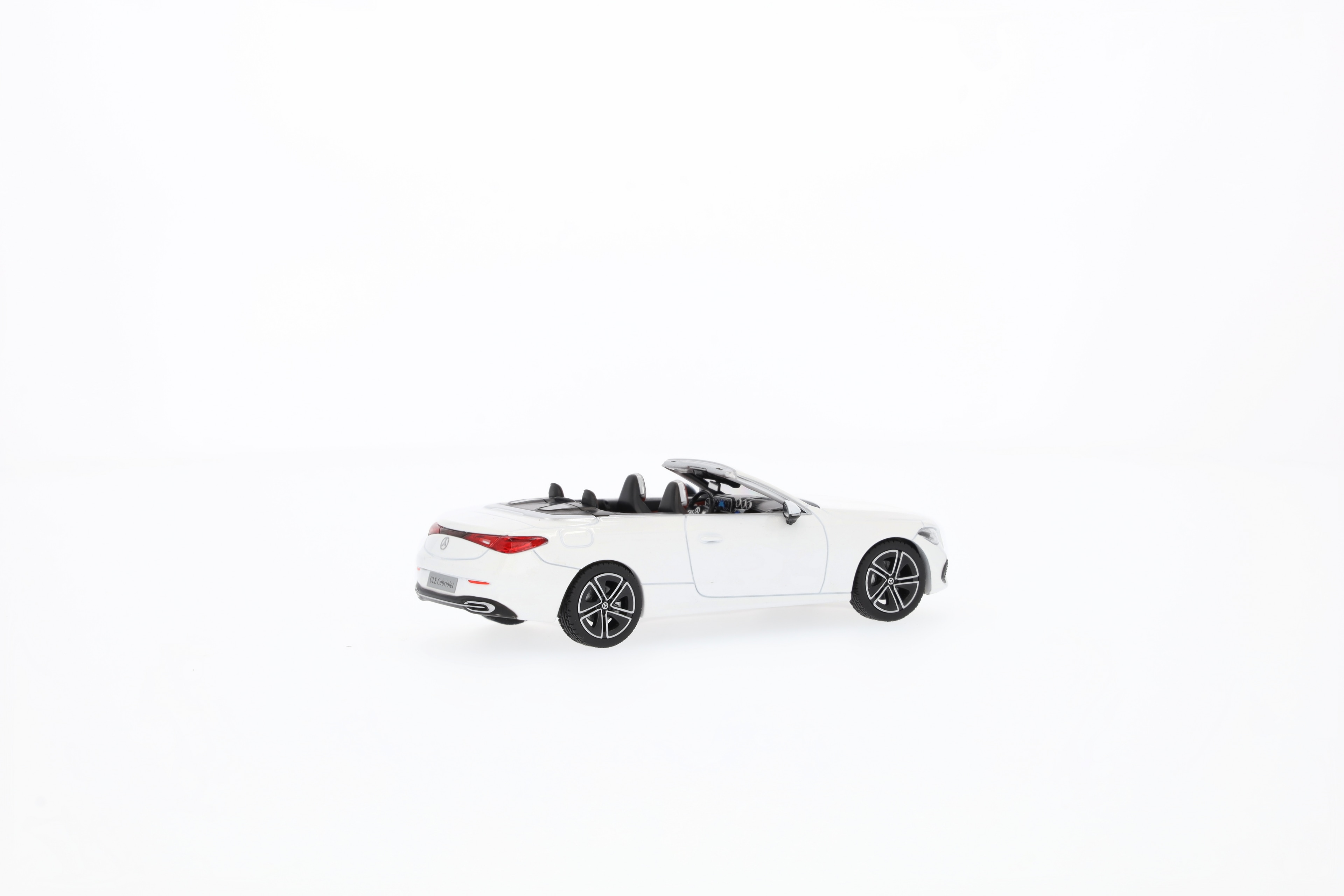 CLE Cabriolet, AVANTGARDE, A236 - Bianco opalite lucente MANUFAKTUR, Norev, 1:43