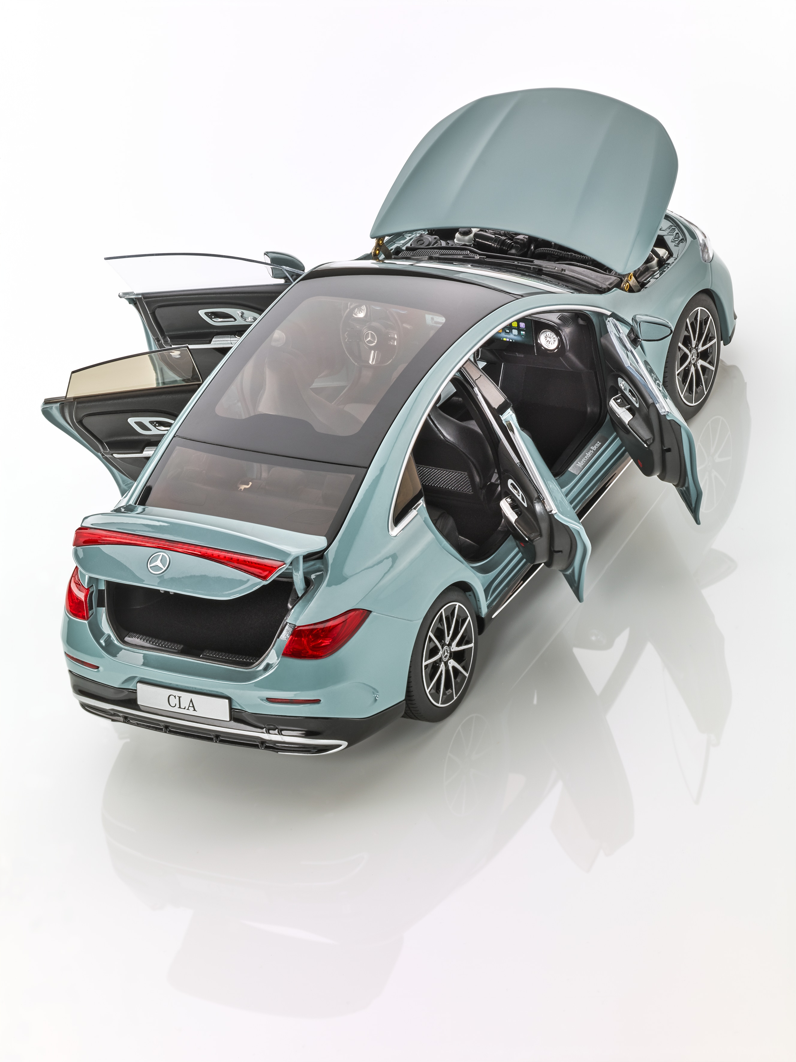 CLA Coupé, C178 - aqua mint, NZG, 1:18