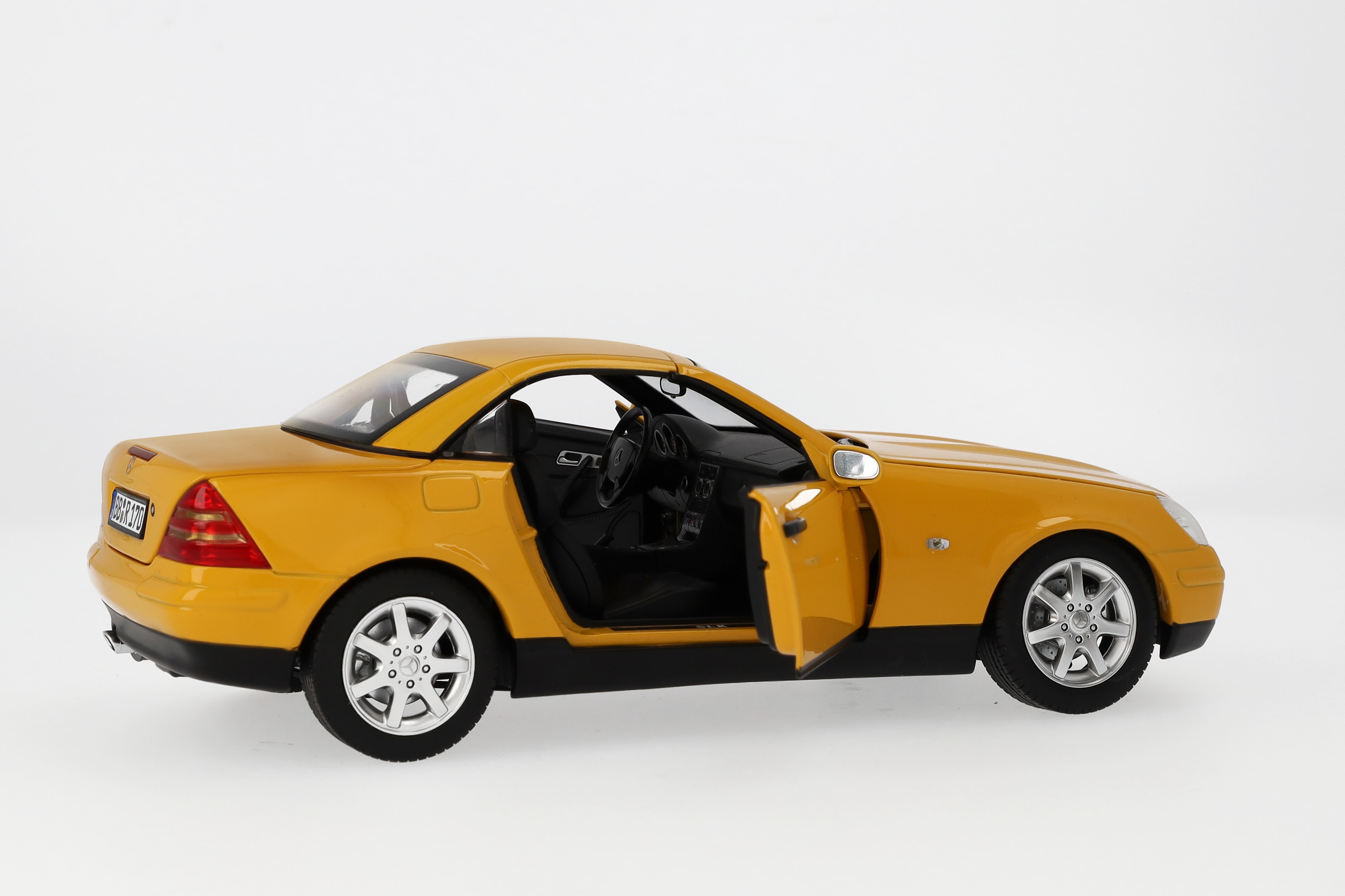 SLK 200 Roadster R170 (1996-2000) - jaune Yellowstone, Norev, 1:18