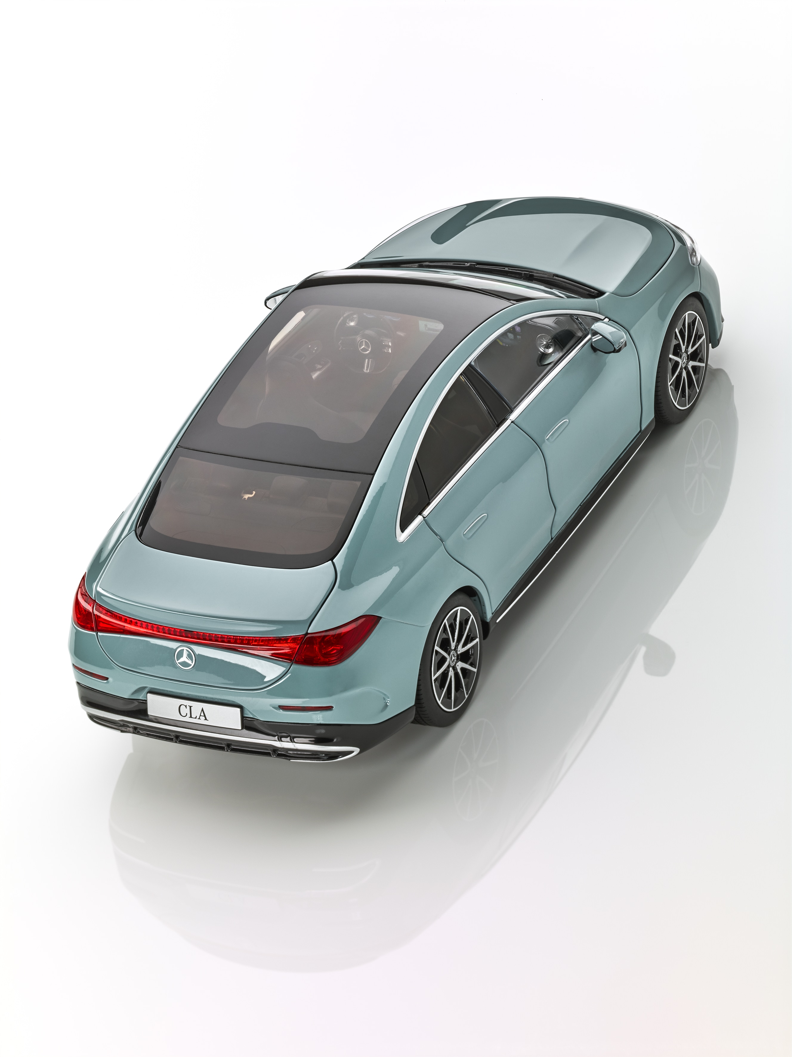 CLA Coupé, C178 - aqua mint, NZG, 1:18