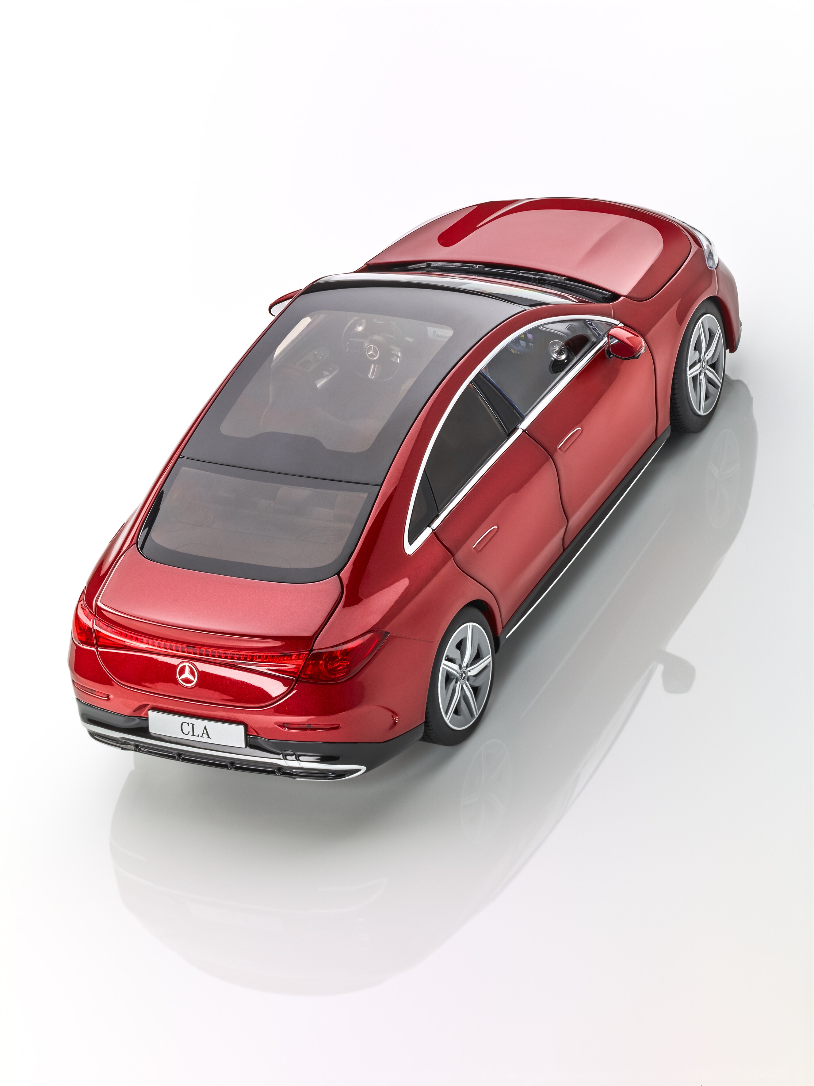 CLA Coupé, C178 - rosso Patagonia metallizz. MANUFAKTUR, NZG, 1:18