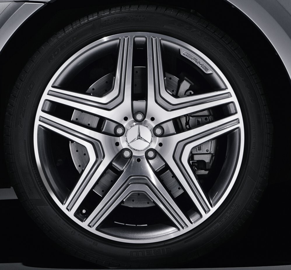 AMG 5-Speichen-Rad, 53,3 cm (21 Zoll) - 10 J x 21 ET 46, titangrau, glanzgedreht